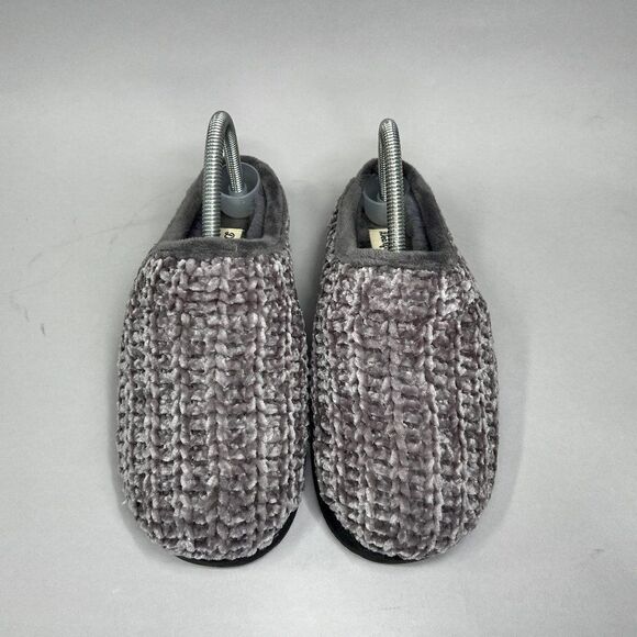 Dearfoams Women's Size 6 Gray Slippers - Picture 3 of 12